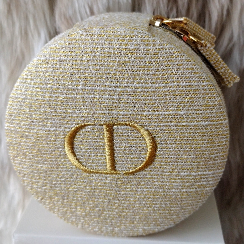 Dior Gold Compact Case - Picture 3 of 16